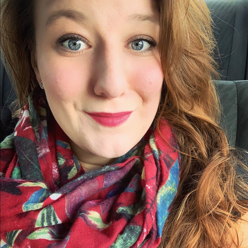 Meet your Posher, Cierra!